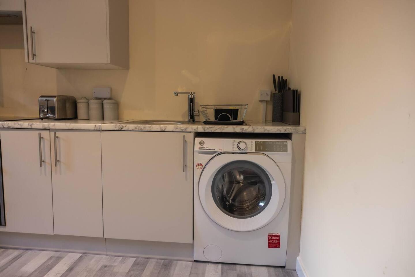 3 Bedroomflat-Free Parking-Wifi-Parking-8People Londres Exterior foto